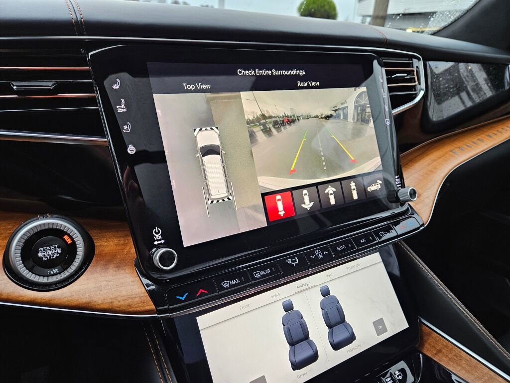 Used 2024 Jeep Grand Wagoneer L Series III image 30