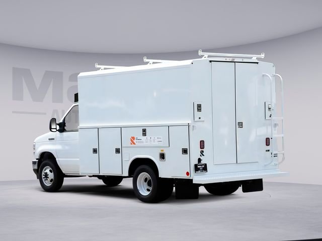 New 2026 Ford E-350 and Econoline 350 Super Duty w/ Power Equipment Group image 3
