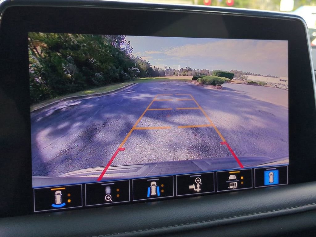 Used 2021 Chevrolet Tahoe Z71 w/ Z71 Off-Road Package image 20