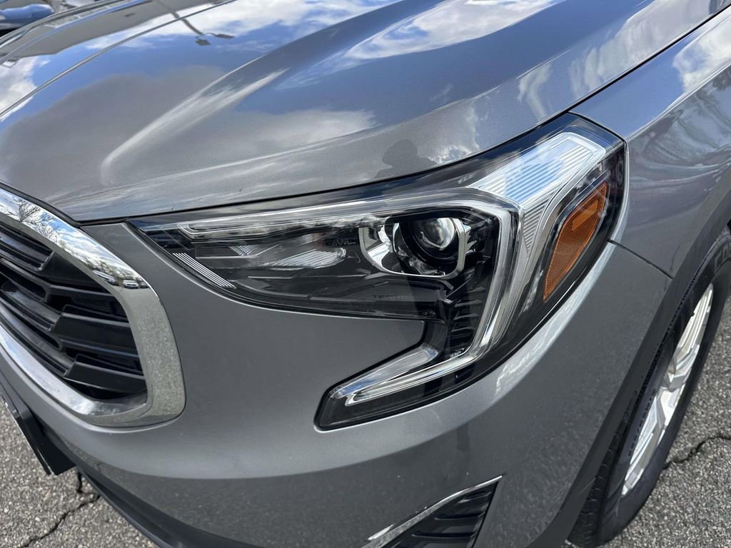 Used 2020 GMC Terrain SLE w/ Driver Convenience Package image 7