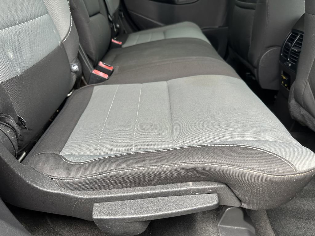 Used 2013 Ford Escape SE image 37