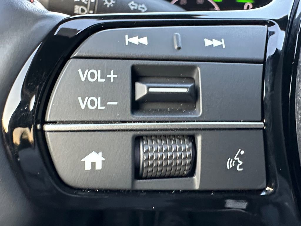 Used 2023 Honda CR-V Sport Touring image 21