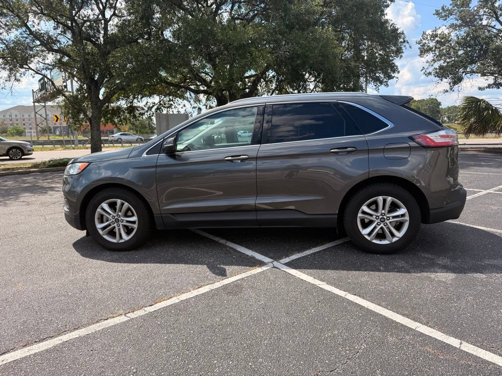 Used 2019 Ford Edge SEL w/ Equipment Group 201A FWD image 7