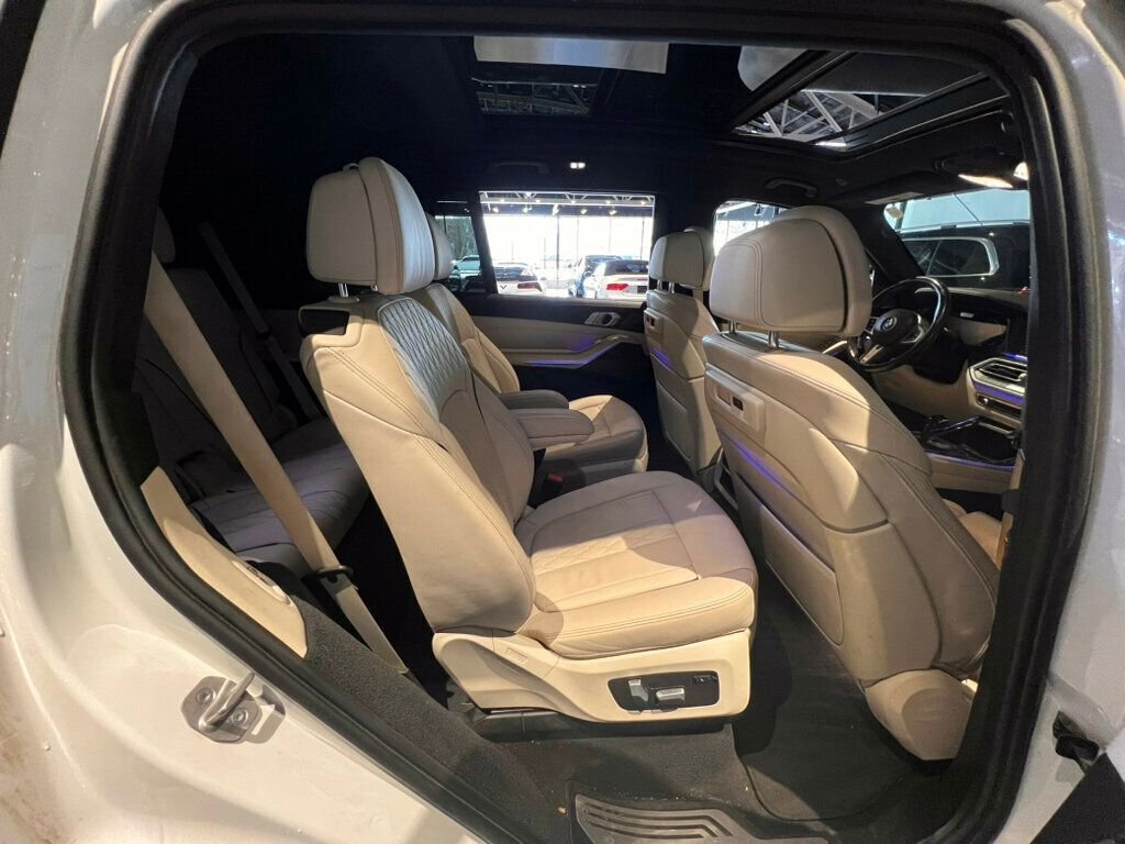 Used 2021 BMW X7 xDrive40i w/ M Sport Package image 15