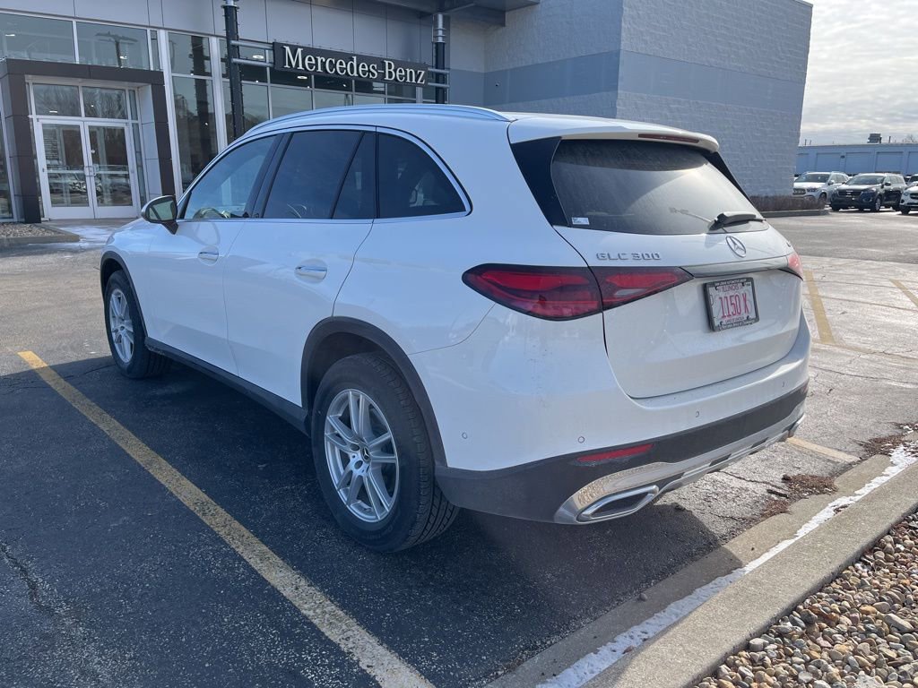 Used 2026 Mercedes-Benz GLC 300 4MATIC image 7
