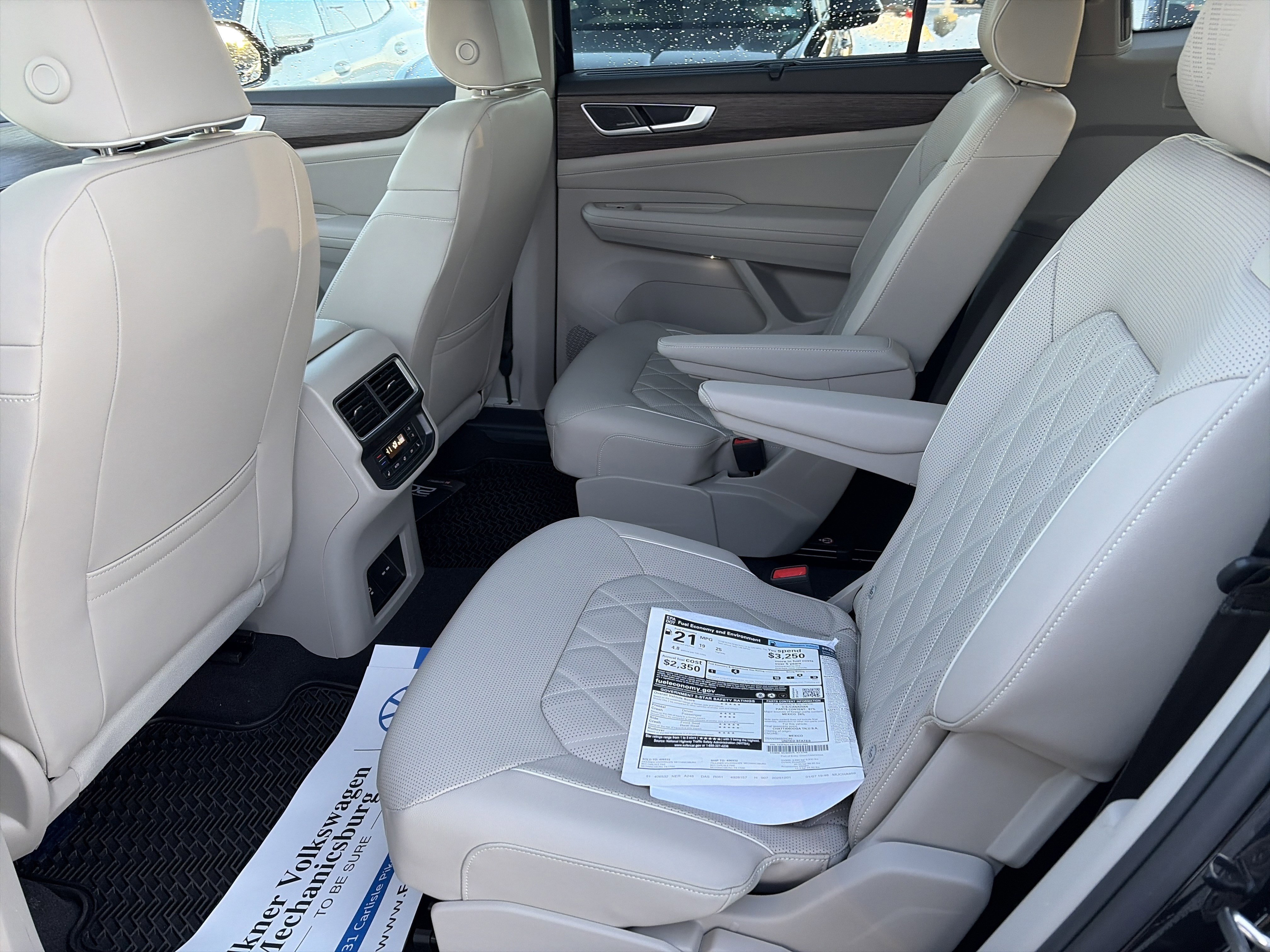 New 2026 Volkswagen Atlas SEL Premium R-Line image 14