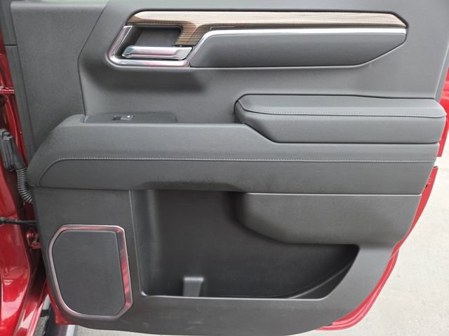 Used 2023 Chevrolet Silverado 1500 LT Trail Boss w/ LPO, Dark Essentials Package image 26