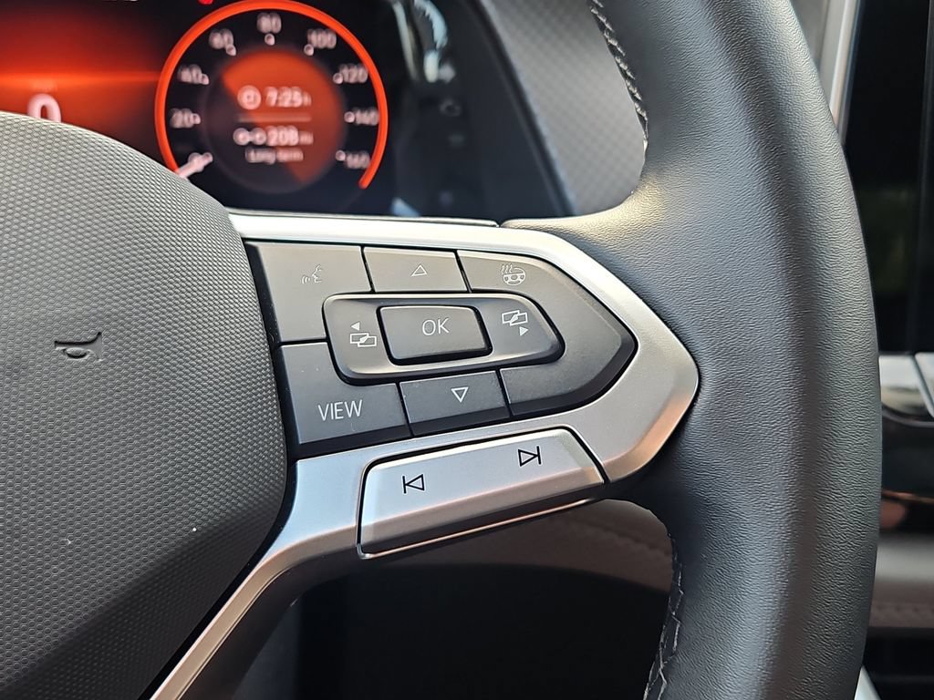 Certified 2026 Volkswagen Atlas Peak Edition AWD/4WD image 19