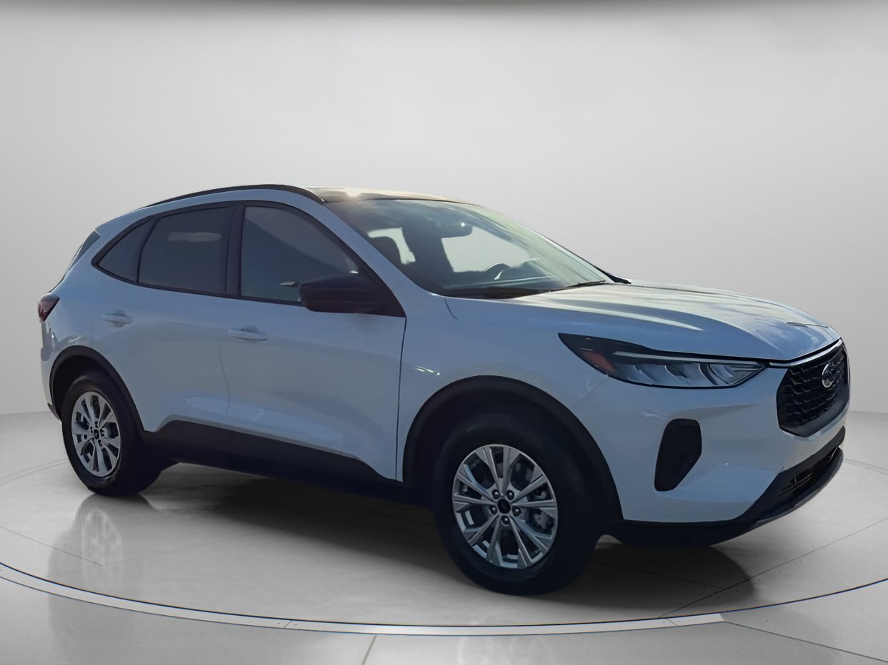 New 2026 Ford Escape Active image 2