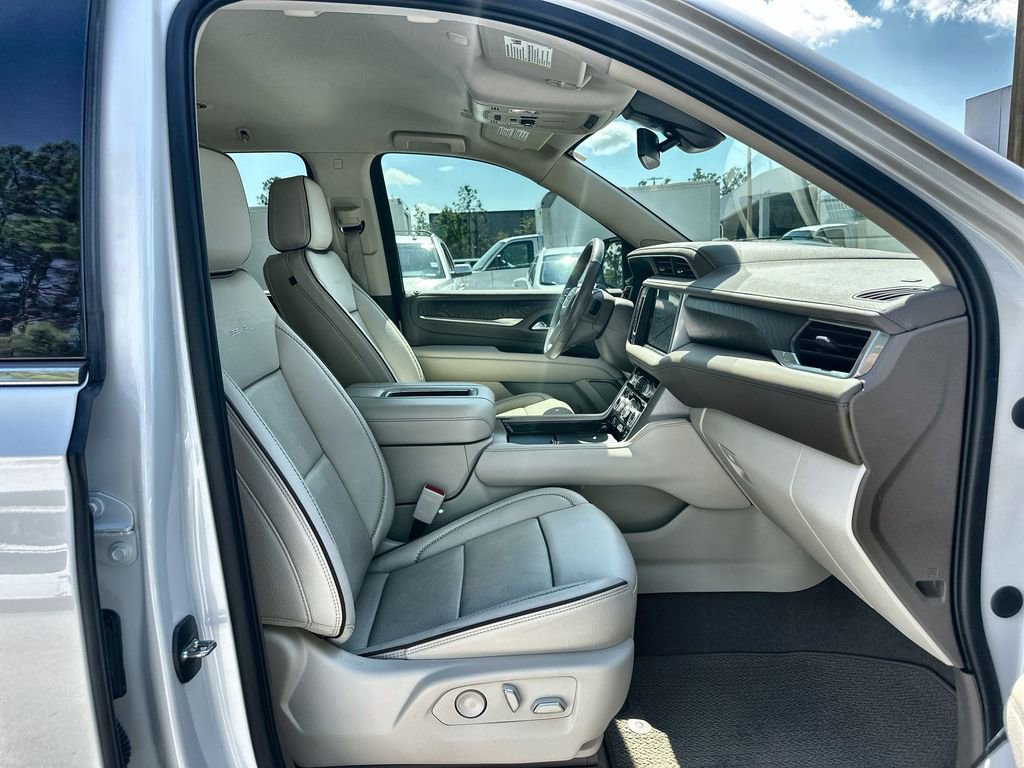 Certified 2022 GMC Yukon XL Denali image 27