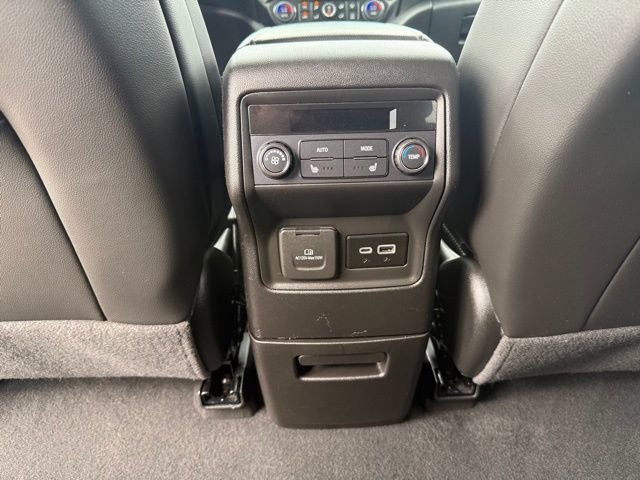 Used 2023 GMC Acadia Denali image 29