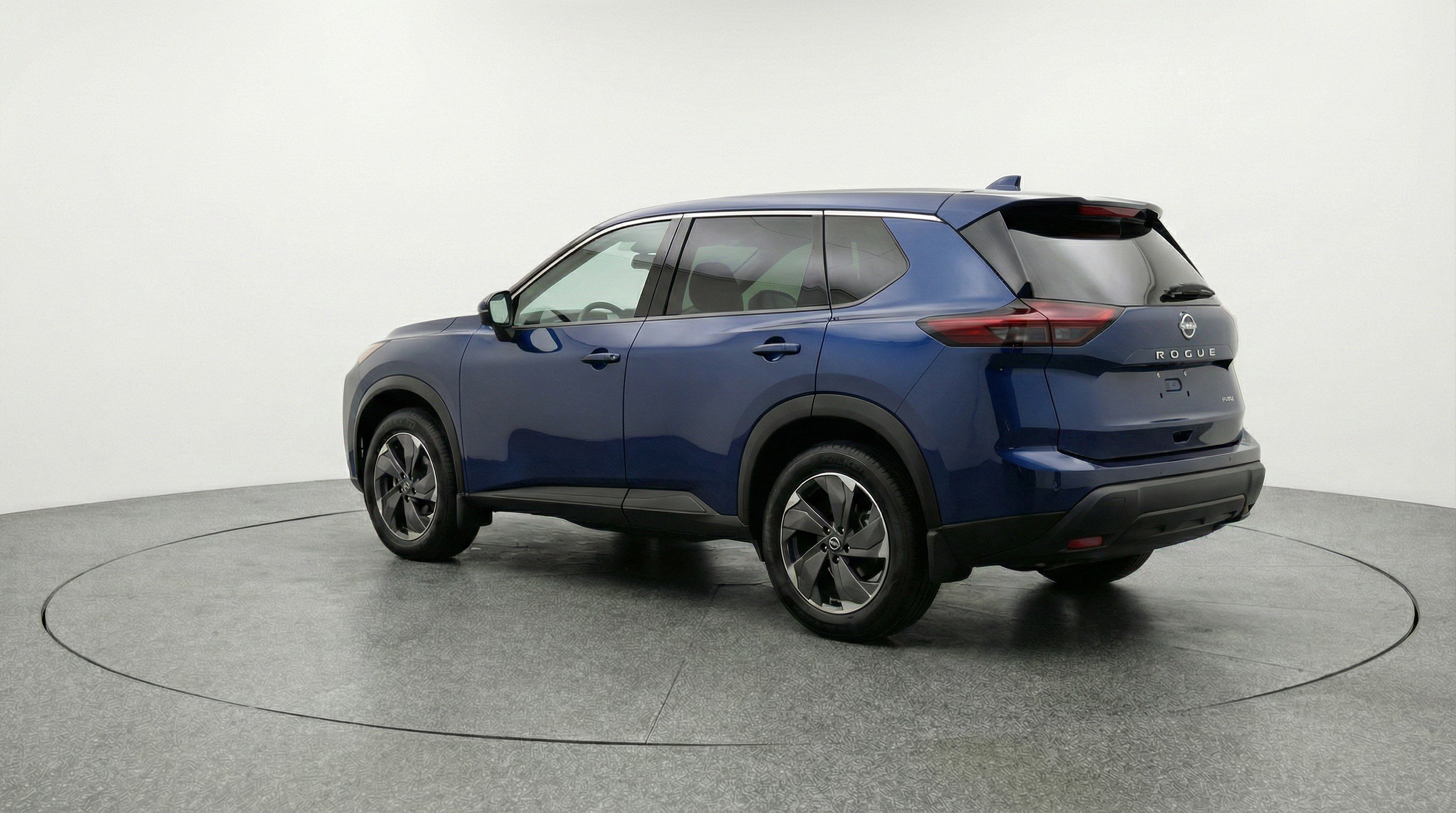 Used 2025 Nissan Rogue SV FWD image 6