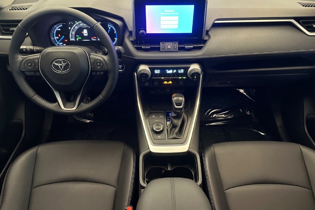 Used 2023 Toyota RAV4 XLE Premium AWD/4WD image 13