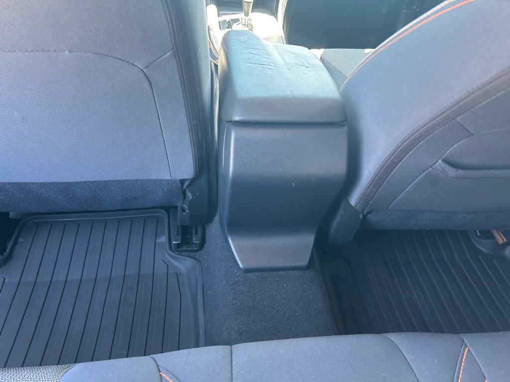 Used 2020 Subaru Crosstrek 2.0i Premium w/ Moonroof Package 2 AWD/4WD image 14