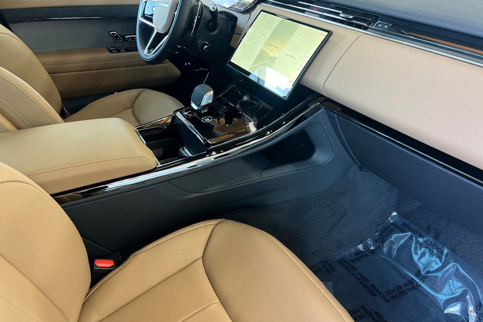 New 2026 Land Rover Range Rover Sport SE AWD/4WD image 28