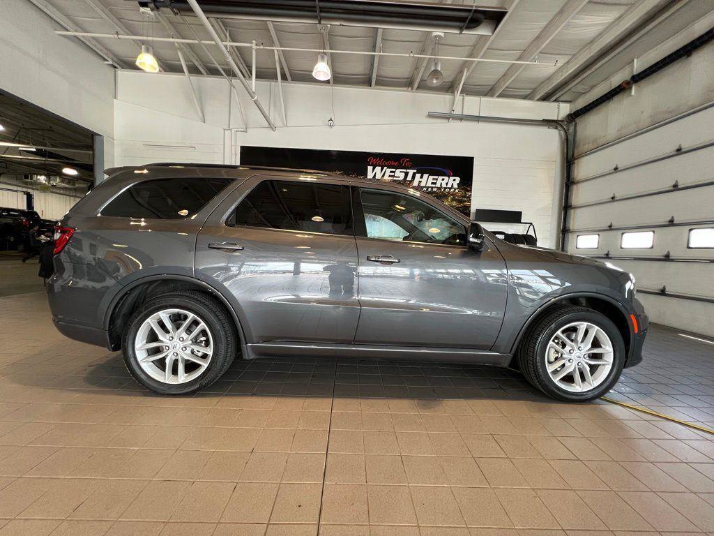 Used 2025 Dodge Durango R/T AWD/4WD image 9