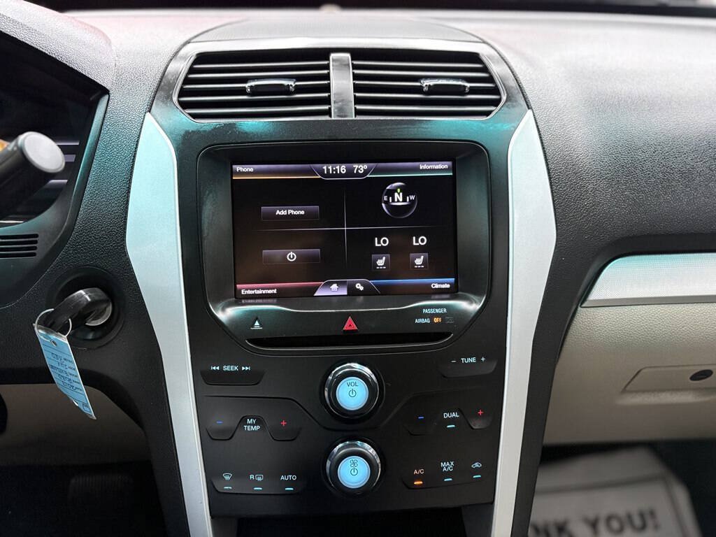 Used 2013 Ford Explorer XLT AWD/4WD image 20
