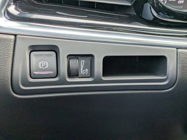 Certified 2025 Cadillac XT6 Sport image 27