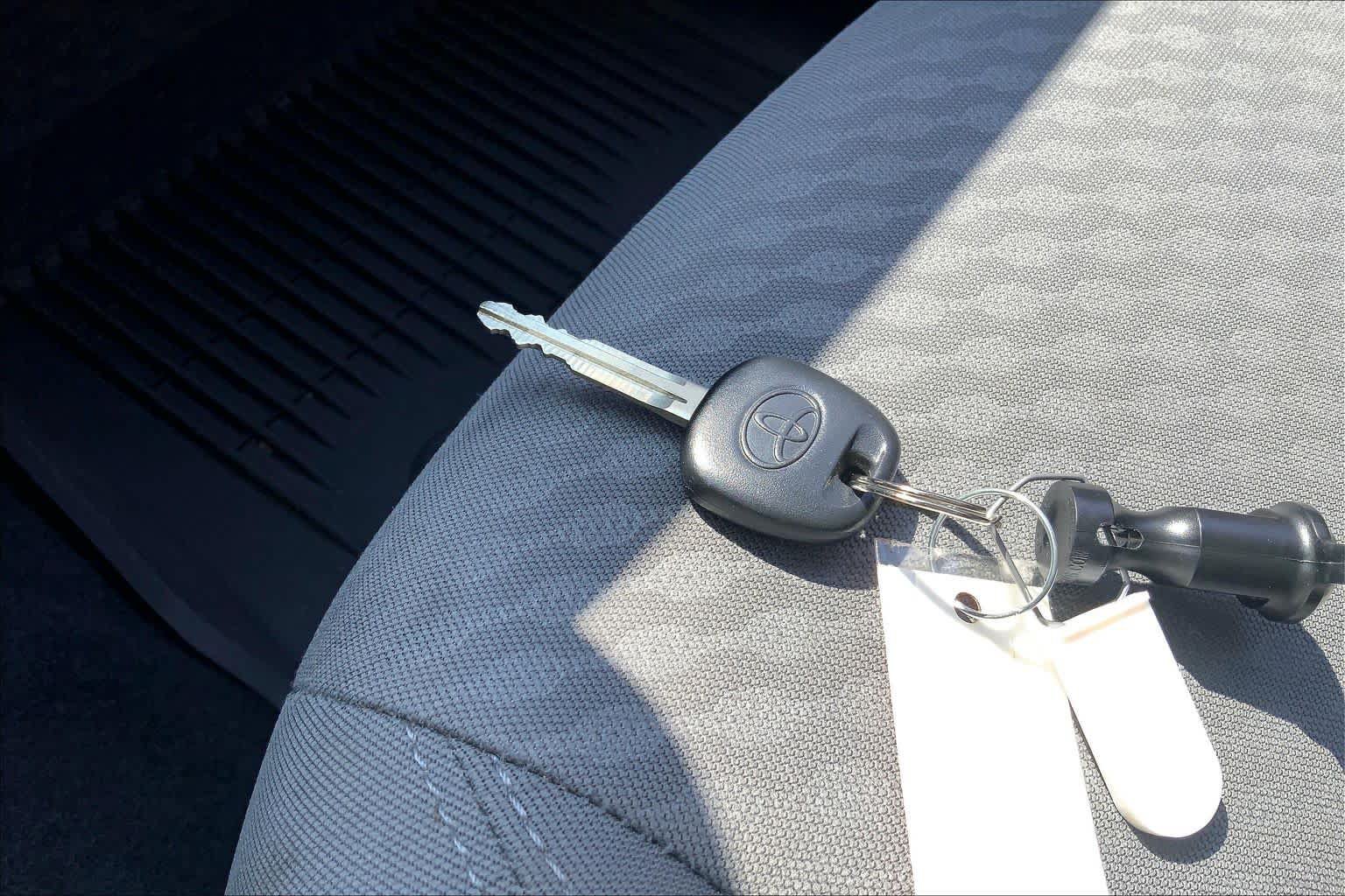 Used 2023 Toyota Tacoma SR RWD image 13