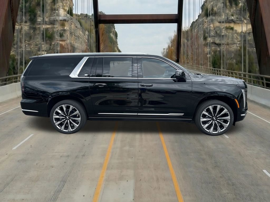 New 2026 Cadillac Escalade ESV Luxury AWD/4WD image 13