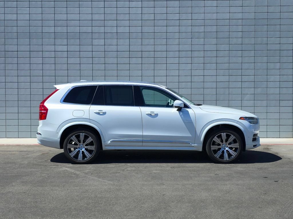 Used 2024 Volvo XC90 T8 Ultimate w/ Lounge Package AWD/4WD image 4