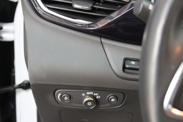 Used 2023 Buick Encore GX Essence w/ Advanced Technology Package AWD/4WD image 15
