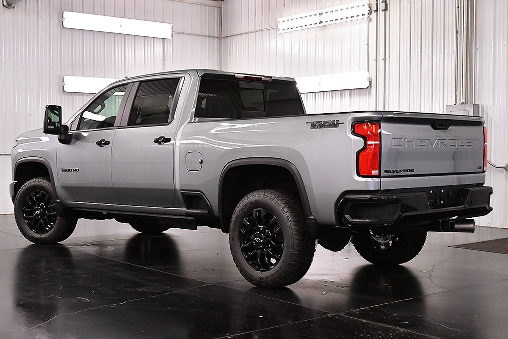 New 2026 Chevrolet Silverado 3500 LT w/ Trail Boss Package image 5