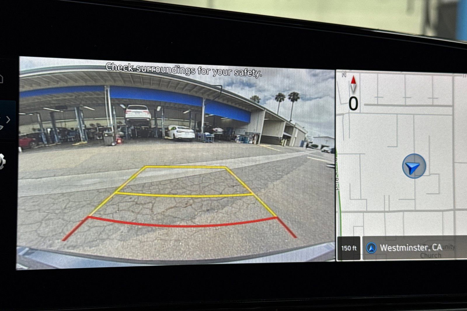 Used 2024 Hyundai Elantra Blue FWD image 18