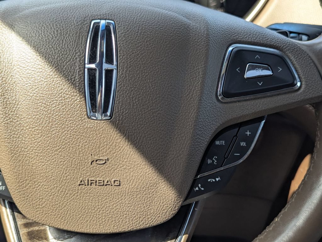 Used 2018 Lincoln MKX Reserve w/ Luxury Package AWD/4WD image 16