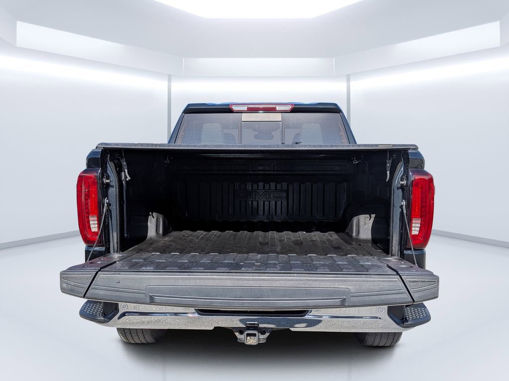 Used 2022 GMC Sierra 1500 SLT w/ SLT Premium Plus Package AWD/4WD image 14