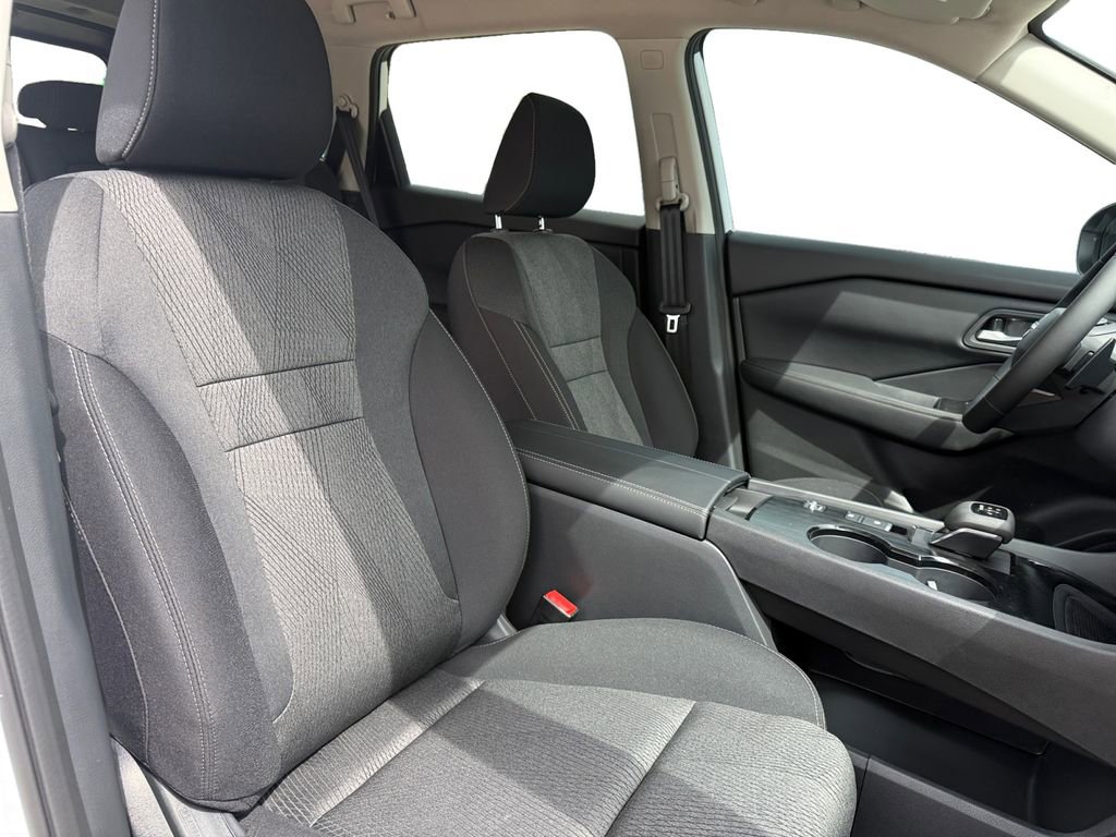 New 2026 Nissan Rogue SV w/ Cold Weather Package FWD image 16