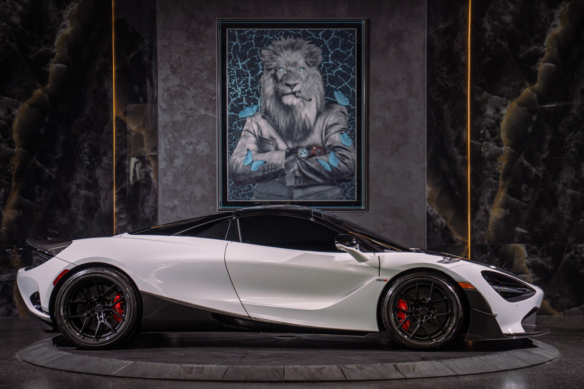 Used 2024 McLaren 750S Spider RWD image 60