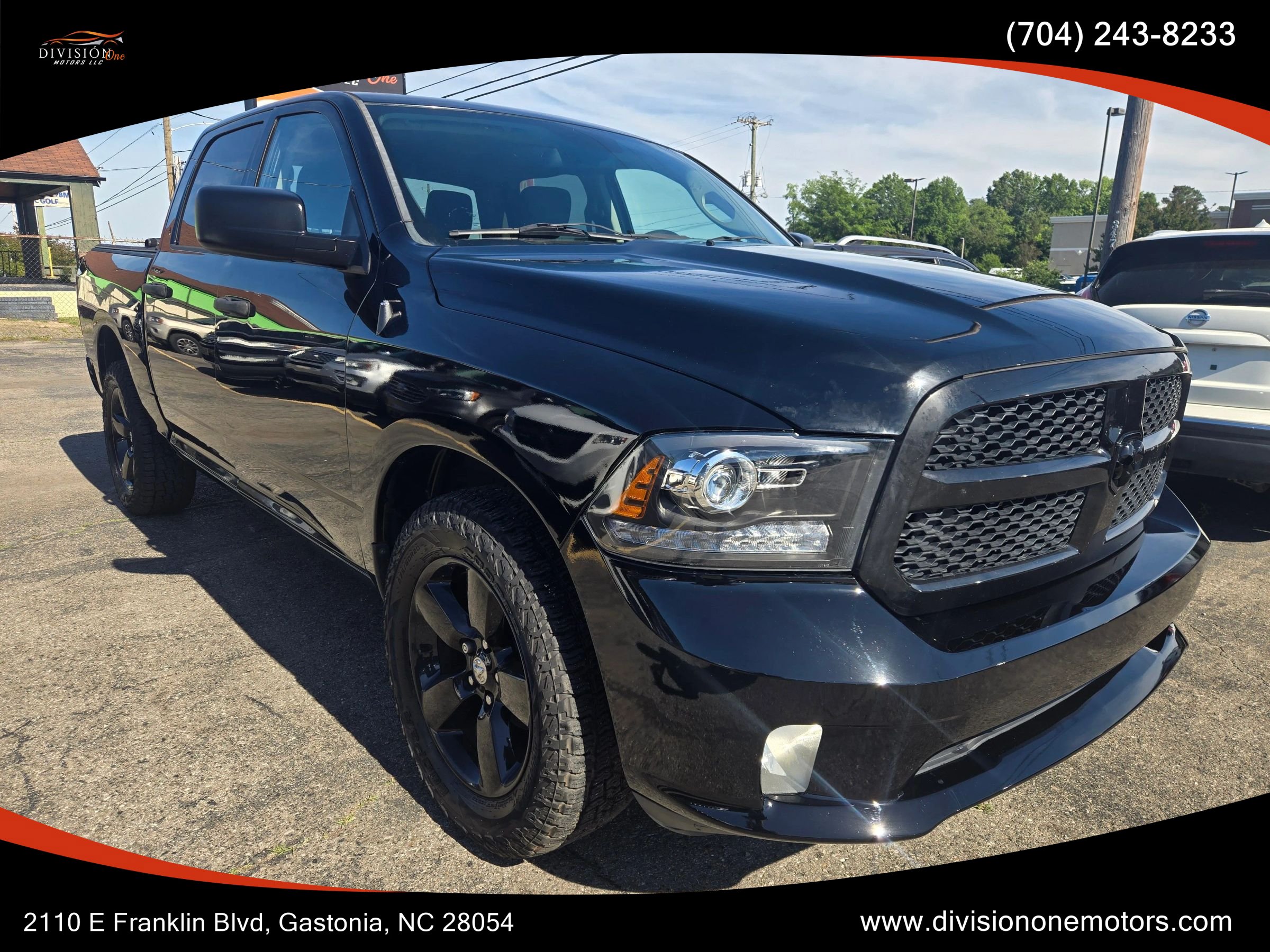Used 2014 RAM 1500 Express w/ Black Ram 1500 Express Group RWD image 3