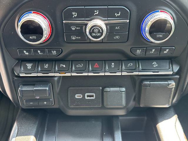 Certified 2021 GMC Sierra 2500 Denali w/ Denali Ultimate Package AWD/4WD image 34