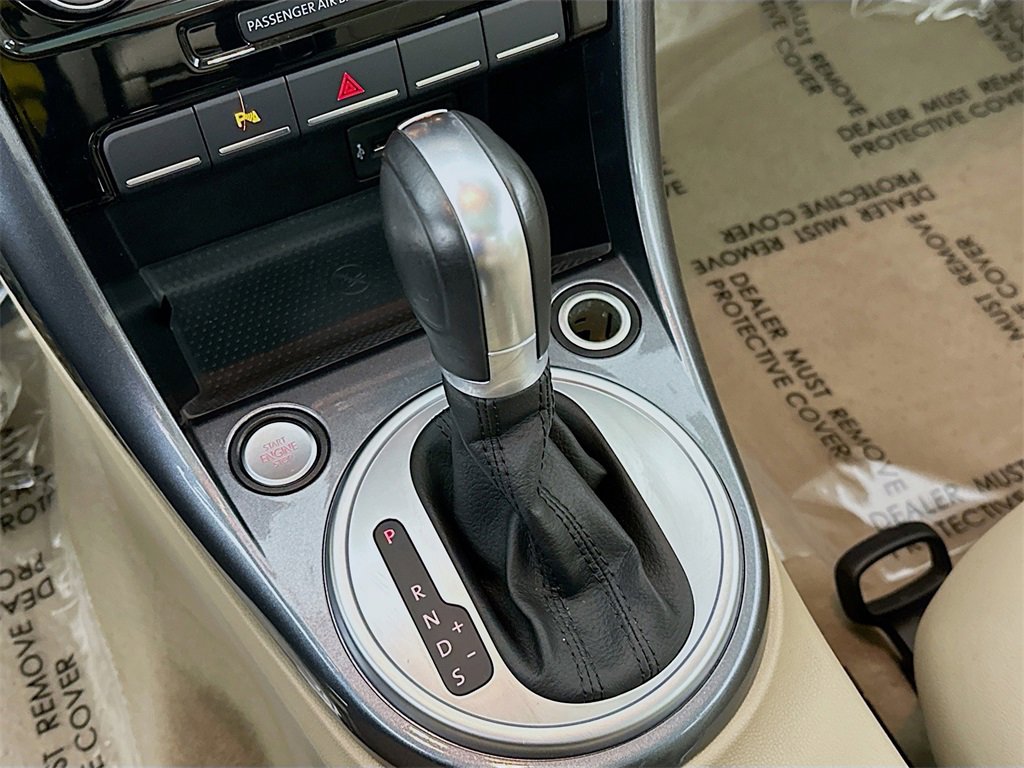 Used 2017 Volkswagen Beetle 1.8T SEL image 20