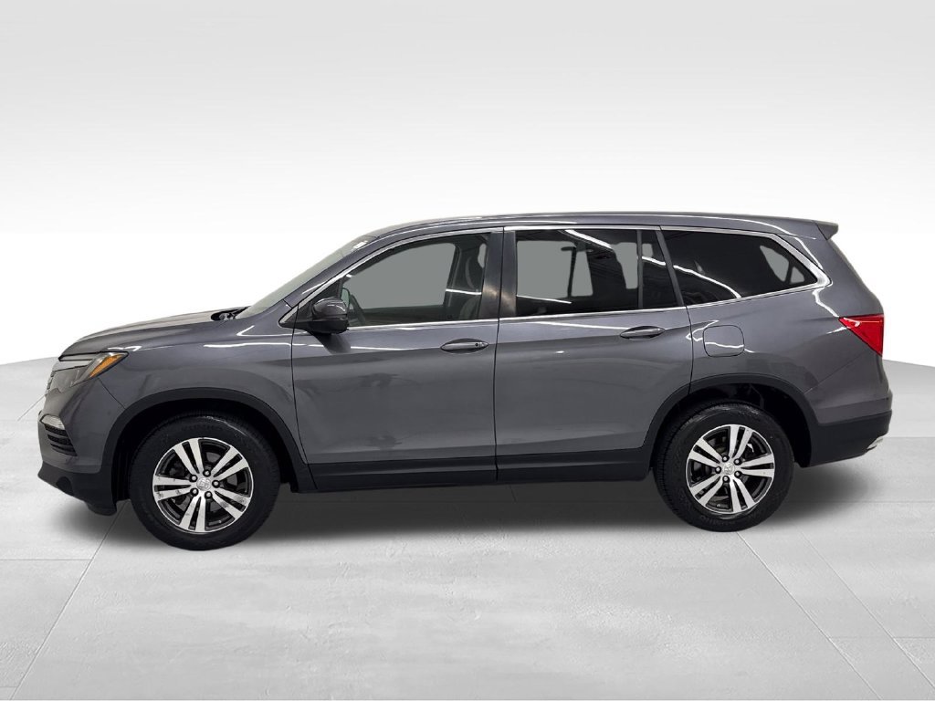 Used 2016 Honda Pilot EX image 3