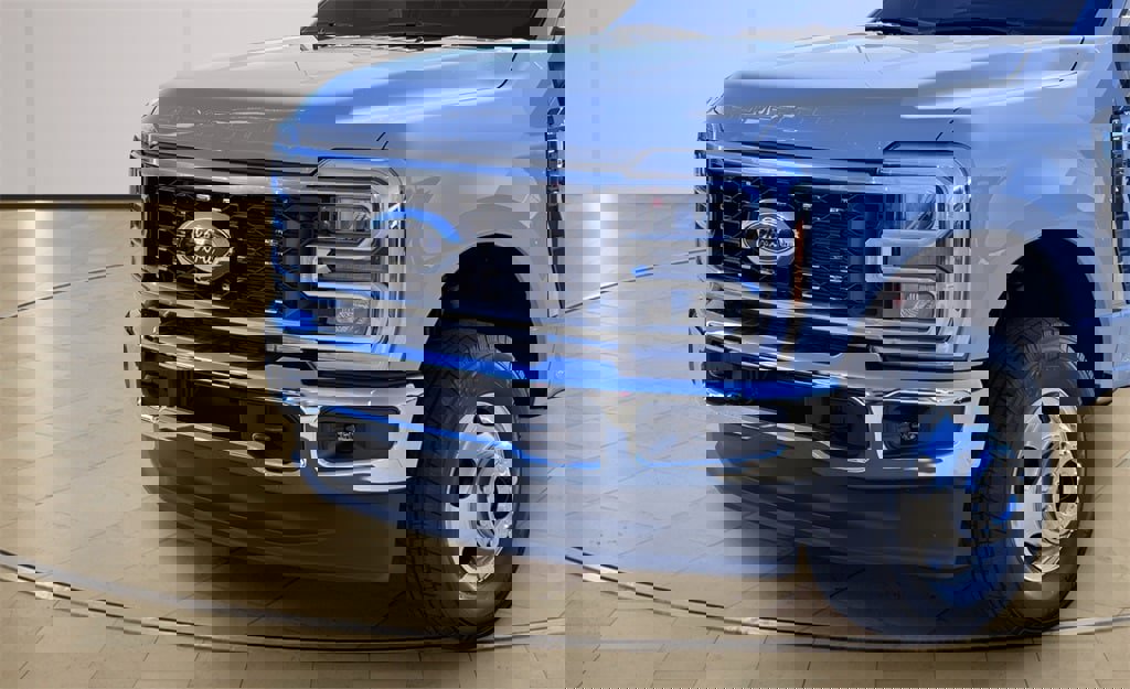 New 2026 Ford F350 XLT w/ XLT Premium Package image 39