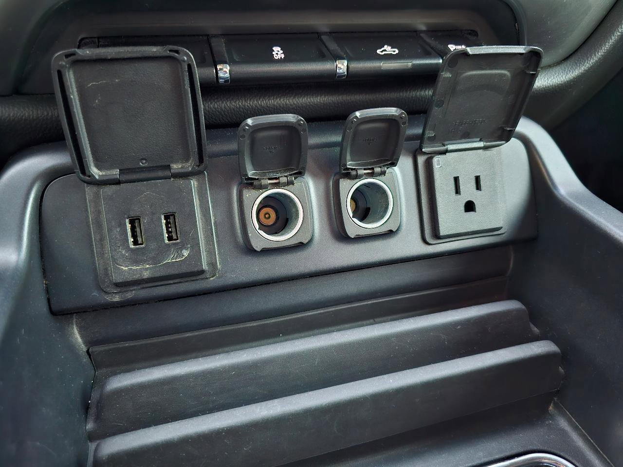 Used 2017 Chevrolet Silverado 1500 LT w/ Texas Edition image 55