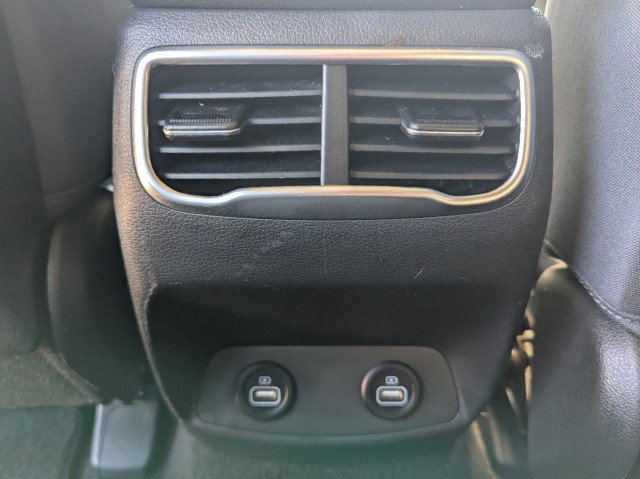 Used 2021 Hyundai Santa Fe SE AWD/4WD image 24