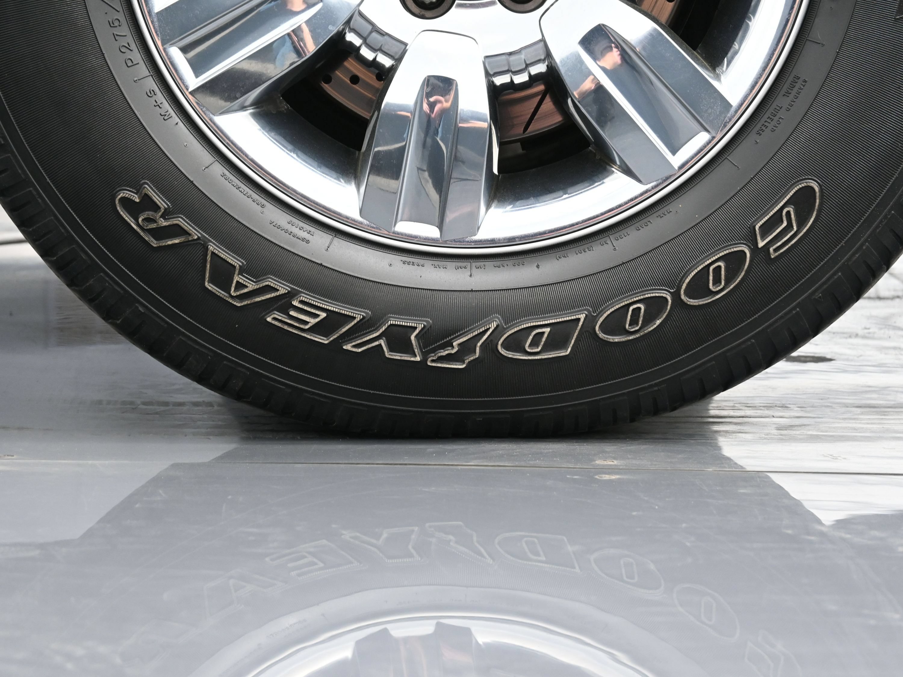 Used 2012 Ford F150 XLT w/ XLT Chrome Pkg RWD image 40