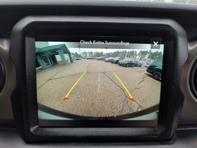 Used 2022 Jeep Wrangler Unlimited Sport image 25