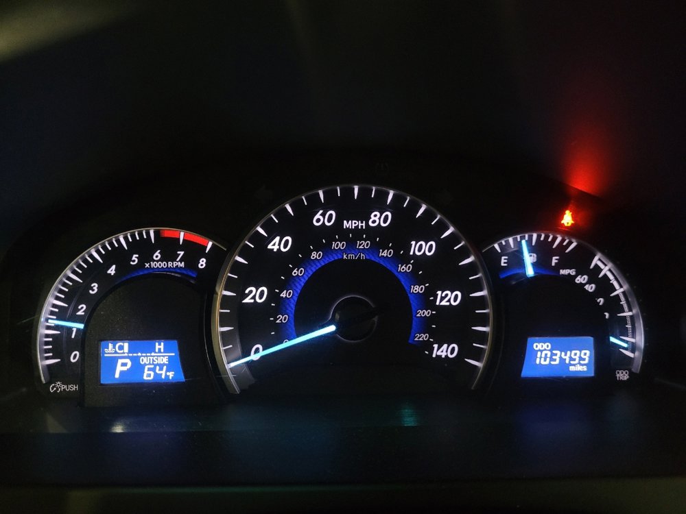 Used 2014 Toyota Camry XLE image 23