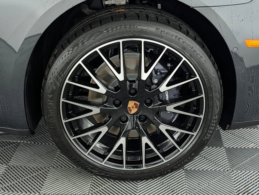 New 2026 Porsche Panamera image 15