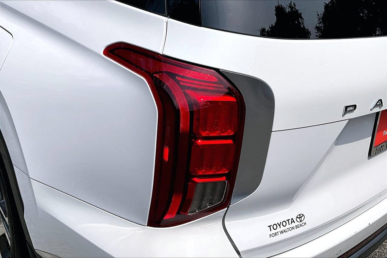 Used 2024 Hyundai Palisade Limited FWD image 20