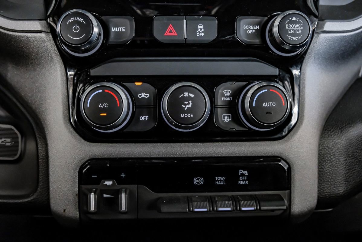 Used 2024 RAM 3500 Tradesman w/ Towing Technology Group image 27