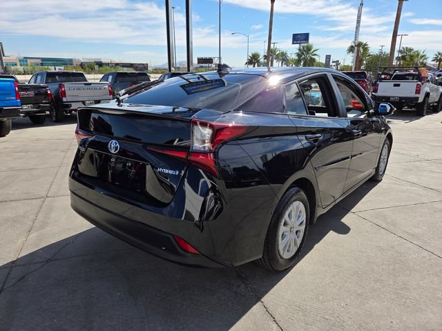 Used 2021 Toyota Prius LE FWD image 6