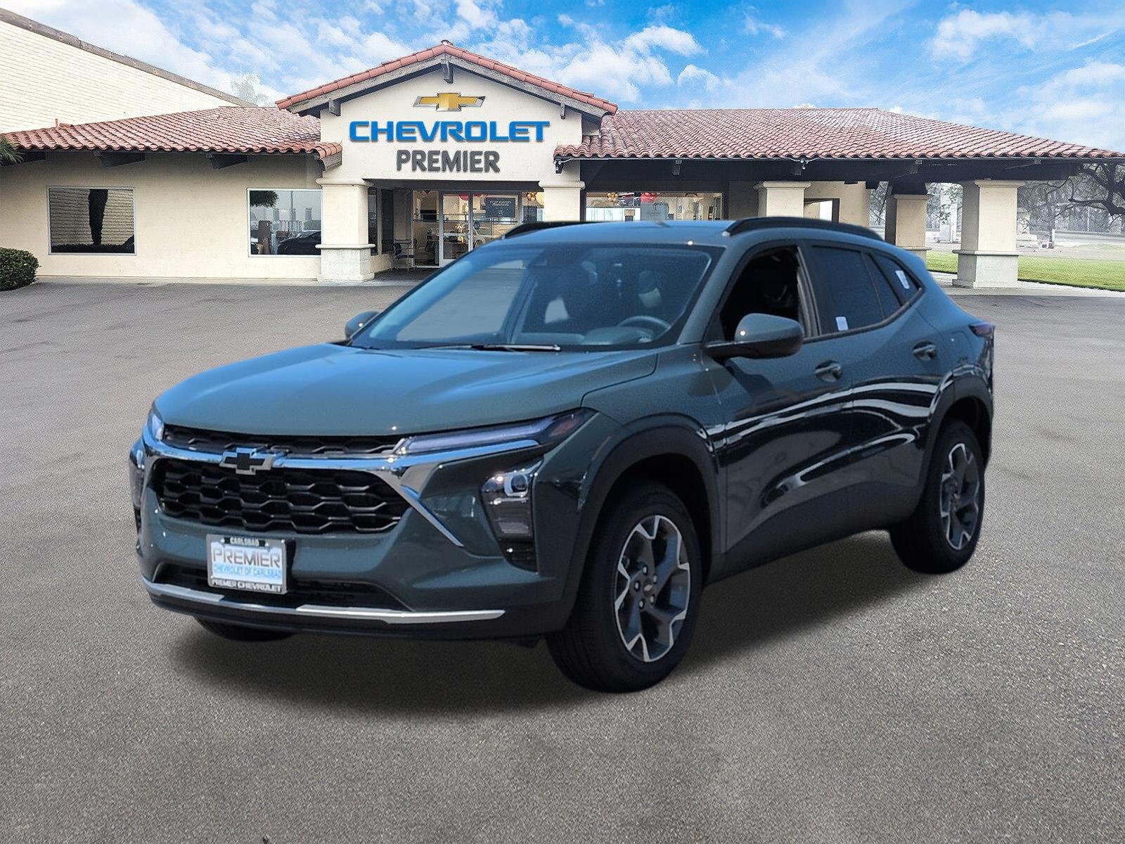 New 2026 Chevrolet Trax LT w/ Driver Confidence Package FWD image 4