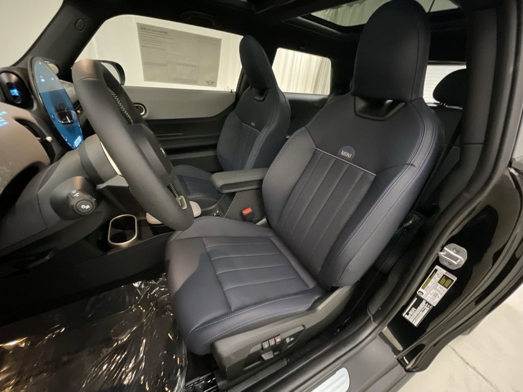 Certified 2025 MINI Cooper S image 12