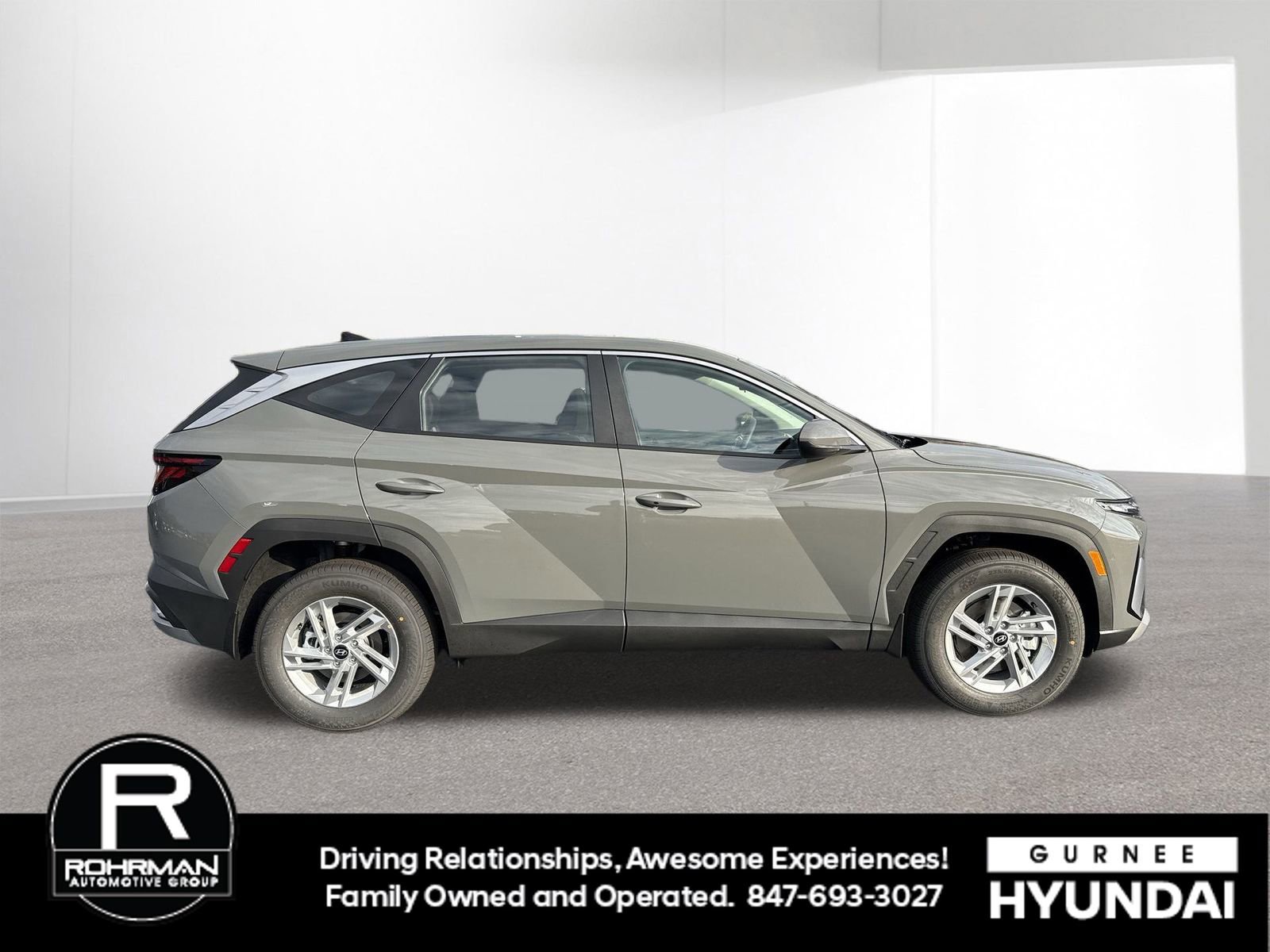 New 2026 Hyundai Tucson SE image 11