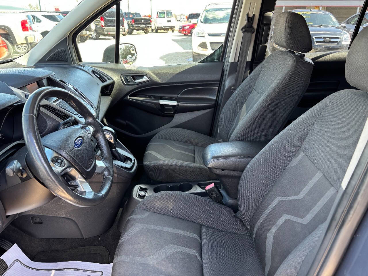 Used 2014 Ford Transit Connect XLT image 8